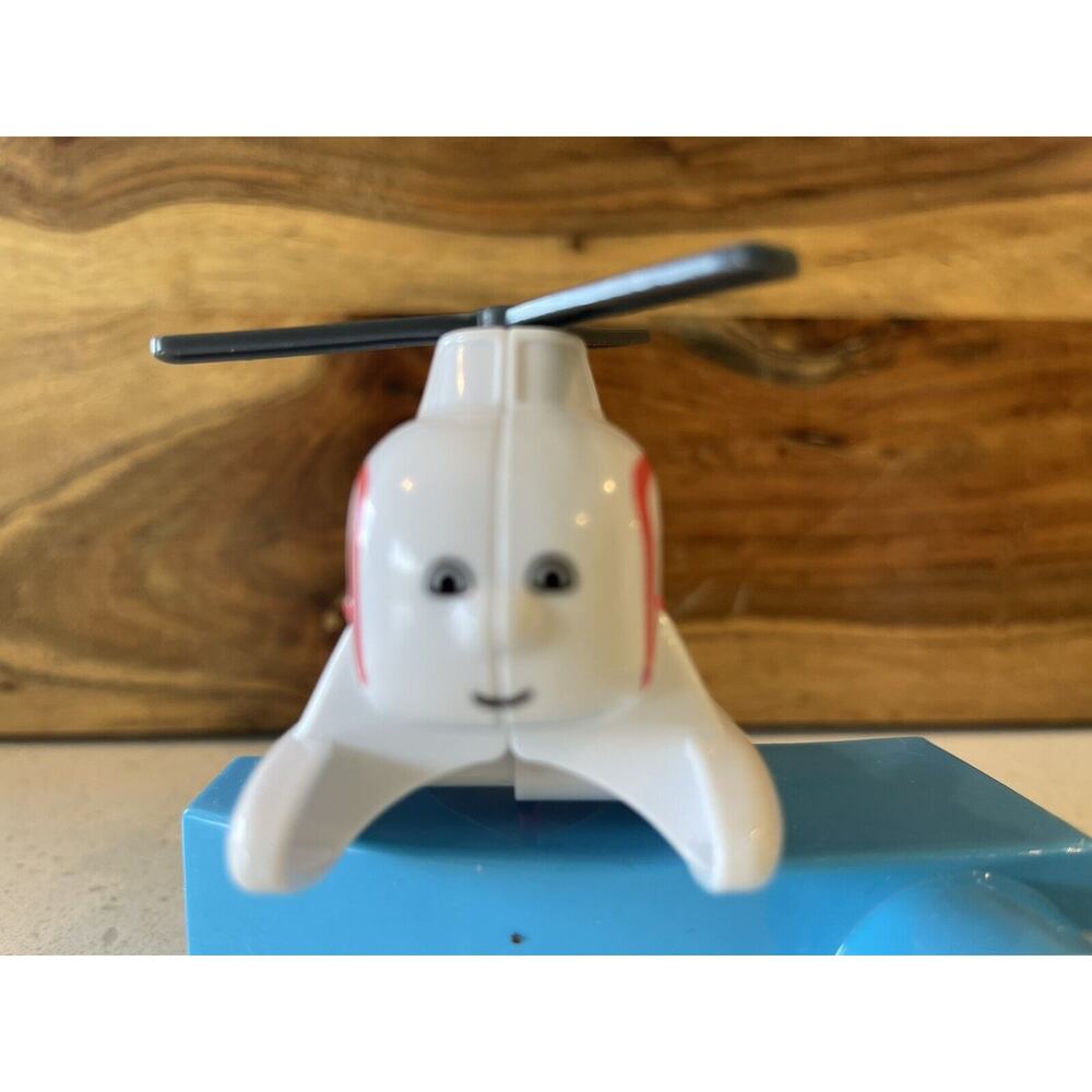 Trackmaster Revolution Thomas The Tank Engine Harold‎ with Hook Winch